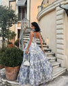 Sophia blossom - elegante bloemen maxi jurk met schouderbanden in blauw