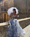 Sophia blossom - elegante bloemen maxi jurk met schouderbanden in blauw