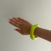 Dames lichtgroene bangle - eigentijdse accessoire voor casual of formele gelegenheden