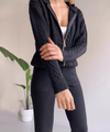 2-delige gebreide lounge set - trendy hoodie en joggingset voor dames - Bakkermode.nl
