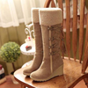 Kniehoog wedge laarzen - gezellige winterfootwear voor dames - Bakkermode.nl