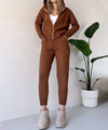 2-delige gebreide lounge set - trendy hoodie en joggingset voor dames - Bakkermode.nl