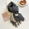 Luxe wollen sjaal - zachte dames wrap met franjes - Bakkermode.nl