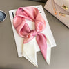 Zijden sjaal - elegante zwarte en crèmewitte accessoire voor dames - Bakkermode.nl