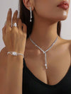 4-delige zilveren kristallen sieradenset - prachtige damesketting, oorbellen, armband en ring