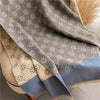 Luxe cashmere poncho sjaal - stijlvolle dames winter wrap - Bakkermode.nl