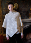 Wool aran ierse poncho - natuurlijke dames gebreide cape