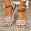 Elegante witte wedgesandalen voor vrouwen - stijlvolle hoogte voor casual en chique gelegenheden