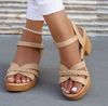Beige sleehaksandalen - Bakkermode.nl