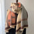 Luxueuze warme sjaal - elegante dameswrap voor stijlvolle gelegenheden - Bakkermode.nl