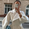 Dubbelrijige trenchcoat - elegante damesbovenkleding - Bakkermode.nl