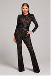 Dames jumpsuit van kant - elegante avondmode met uitlopende broekspijpen en stijlvolle lange mouwen