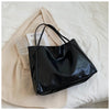 Ruime leren schoudertas - elegante tote voor dames