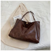 Ruime leren schoudertas - elegante tote voor dames