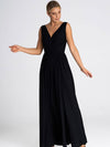 Elegante zwarte maxi-jurk met diepe v-hals en hoge split - Bakkermode.nl