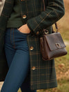 Wollen dames mantel - bruine jas met geruit patroon en knoopsluiting - Bakkermode.nl