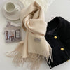 Luxe wollen sjaal - zachte dames wrap met franjes - Bakkermode.nl